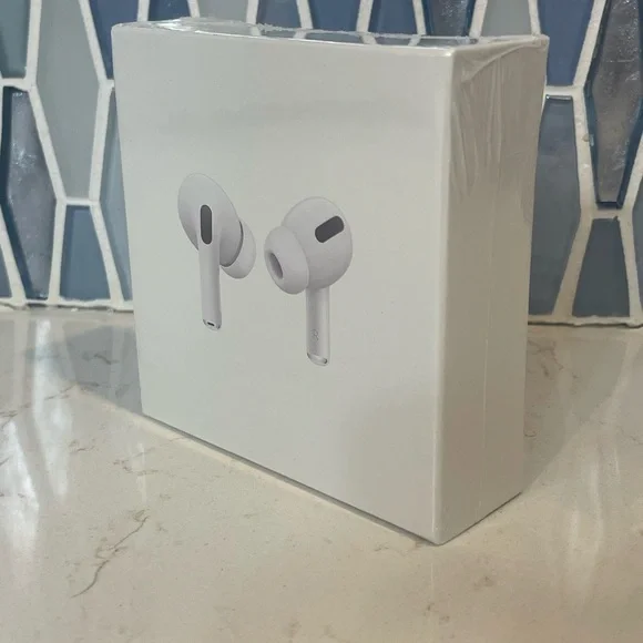 Wireless Earbuds with Charging Case - Picture 2 of 3